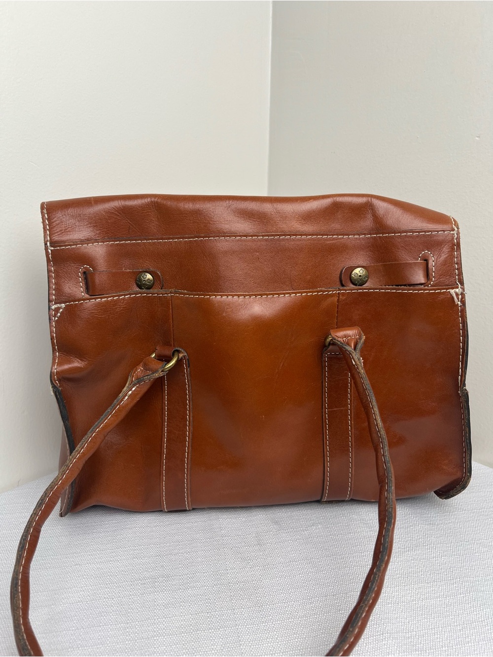 Patricia Nash Vienna Chestnut Brown Leather Satchel with Brass Twist Lock - Picture 2 of 12